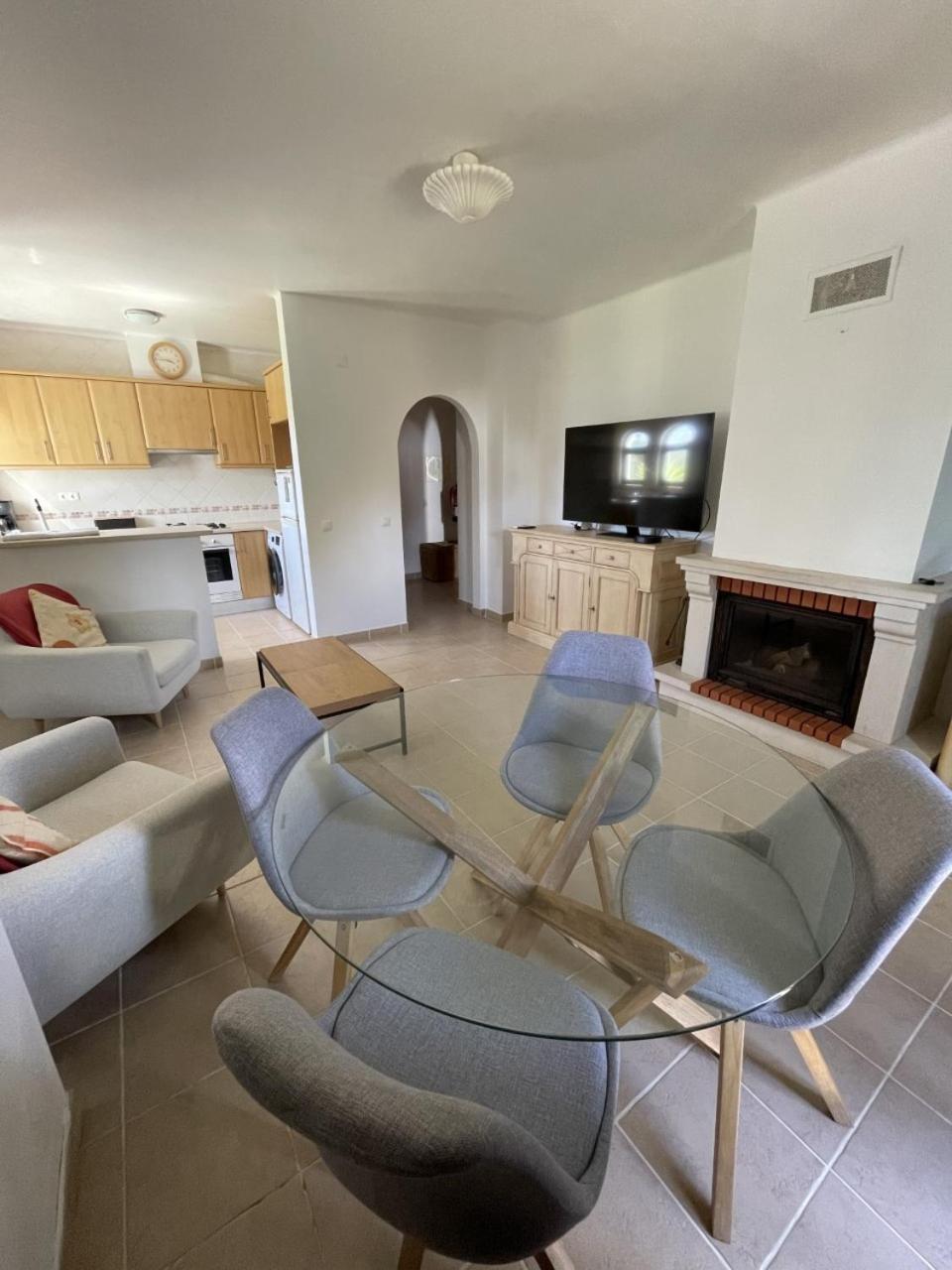 Apartamentos Santa Teresinha アルヴォル エクステリア 写真